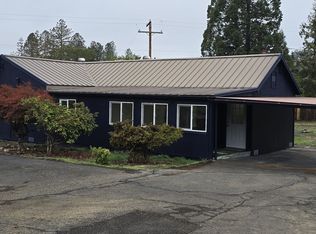 1223 NE Locust St, Oakland, OR 97462