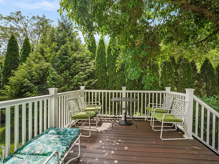 56 Barholm Ave — Photo 21