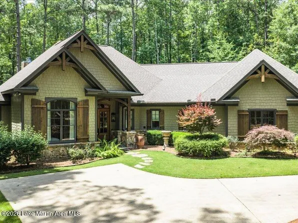 74 Woodway, Alexander City, AL 35010