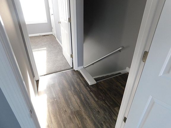 5th image of 1139 Riverwood Pl