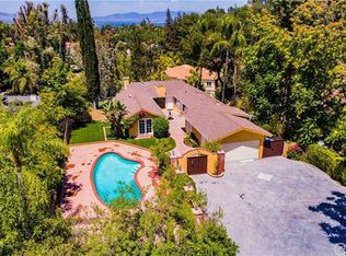 4750 Viviana Dr, Tarzana, CA 91356