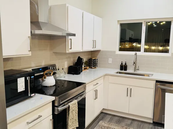 1031 S Gevers St, San Antonio, TX 78210