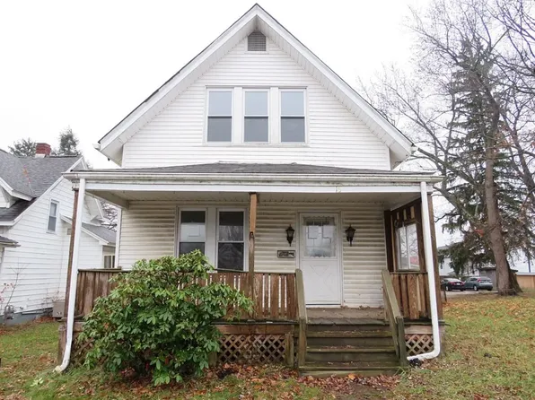 16 Trader St, Uniontown, PA 15401