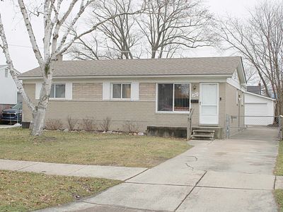 27815 Roy St, Saint Clair Shores, MI, 48081