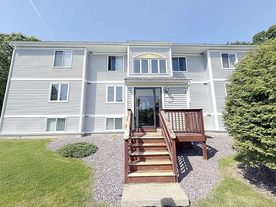 1st image of 330 Sunderland Rd Unit 39