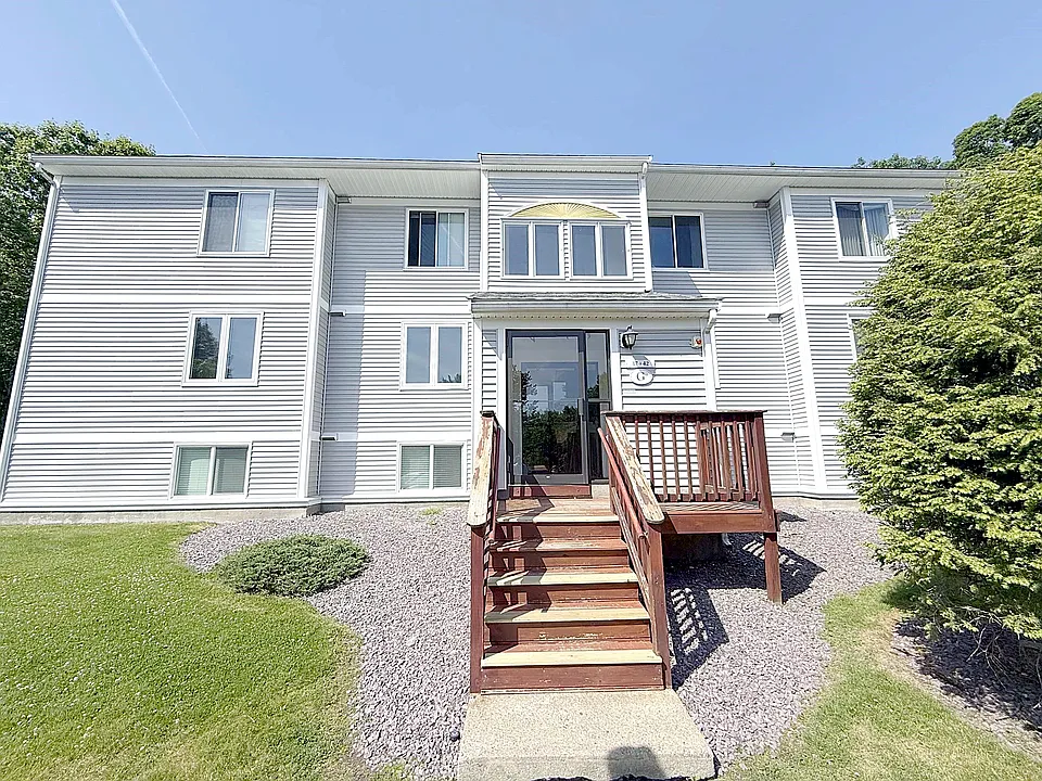 330 Sunderland Rd #39