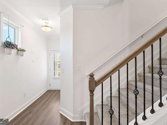 4th image of 3970 Streamlet Way #118