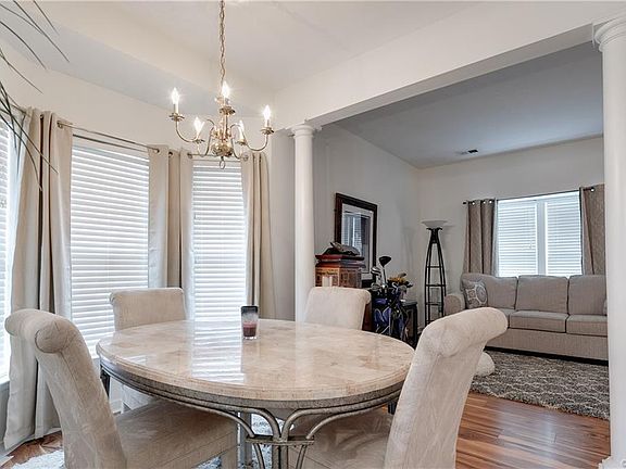 4th image of 2901 Kennebrook Ct