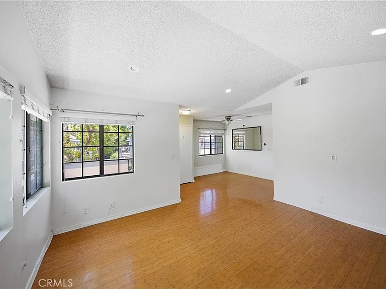 24442 Avenida De Los Ninos — Photo 2