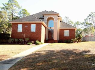 2720 Ashbury Ln, Cantonment, FL 32533