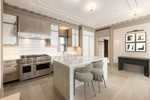 Sold by Compass | media 15