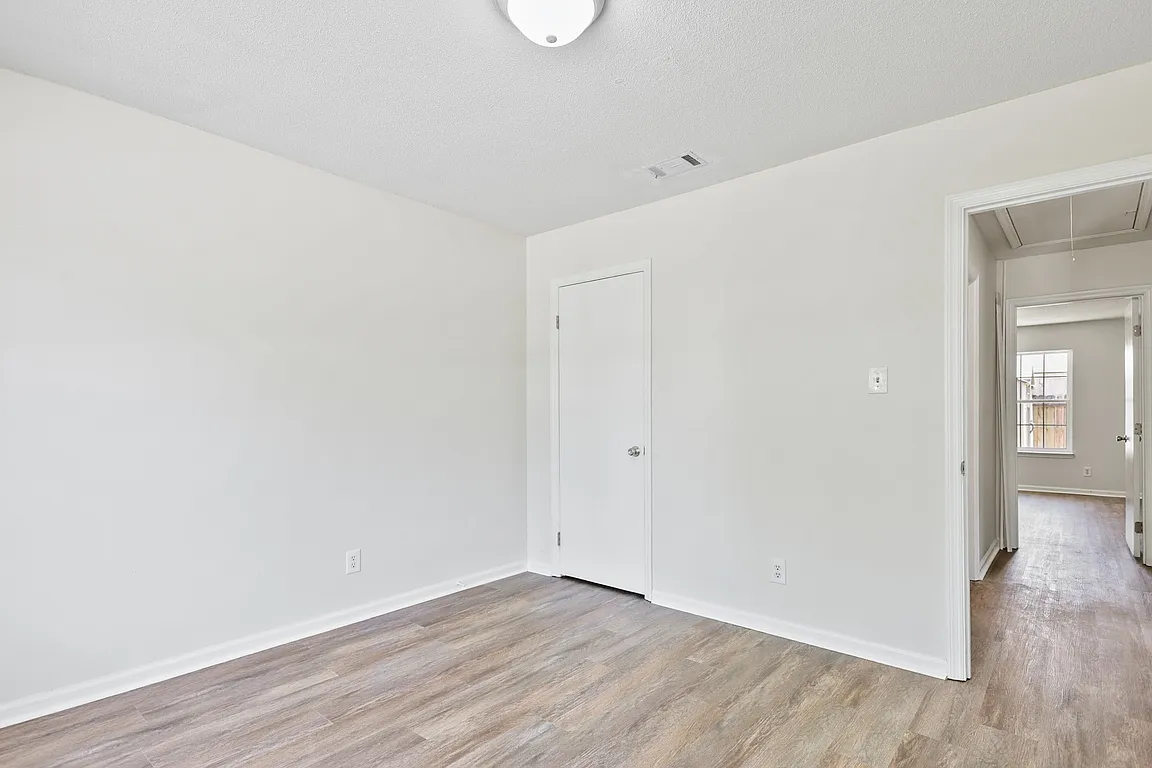 2 Cobbler Court - 1 — Photo 4