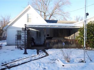 1008 Raymond St NW, Warren, OH 44485