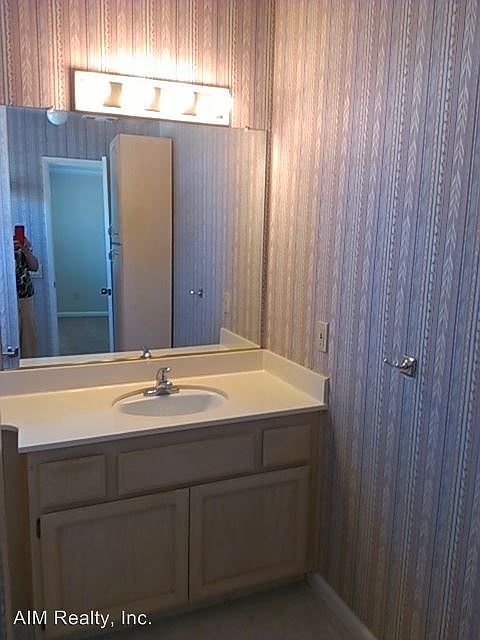 1st image of 3829 Olivebranch Ln
