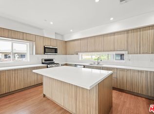 816 N Hobart Blvd, Los Angeles, CA 90029