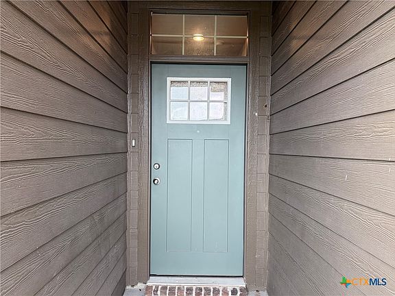 2nd image of 603 Winscott Ave