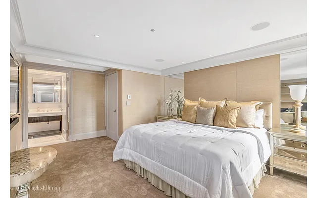 Sold by Douglas Elliman | media 6