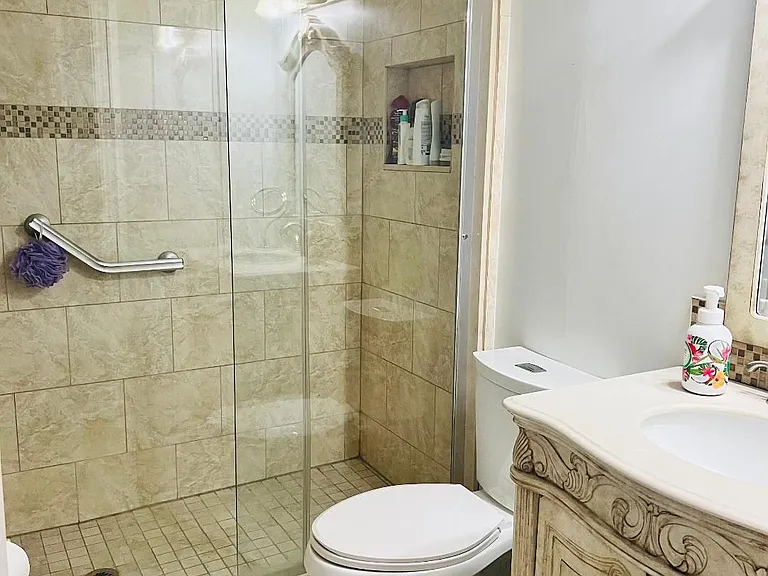 36 Ellerby Sq N — Photo 8
