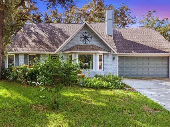 1429 Monte Lake Dr, Valrico, FL 33596