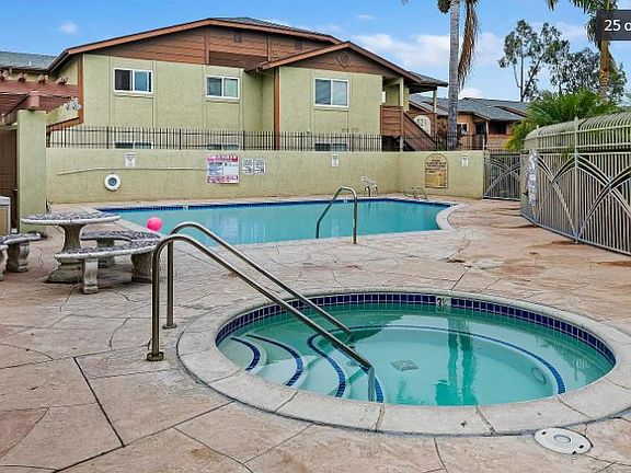 2nd image of 521 Calle Montecito Unit 107
