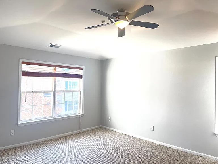 434 Waterford Dr — Photo 7
