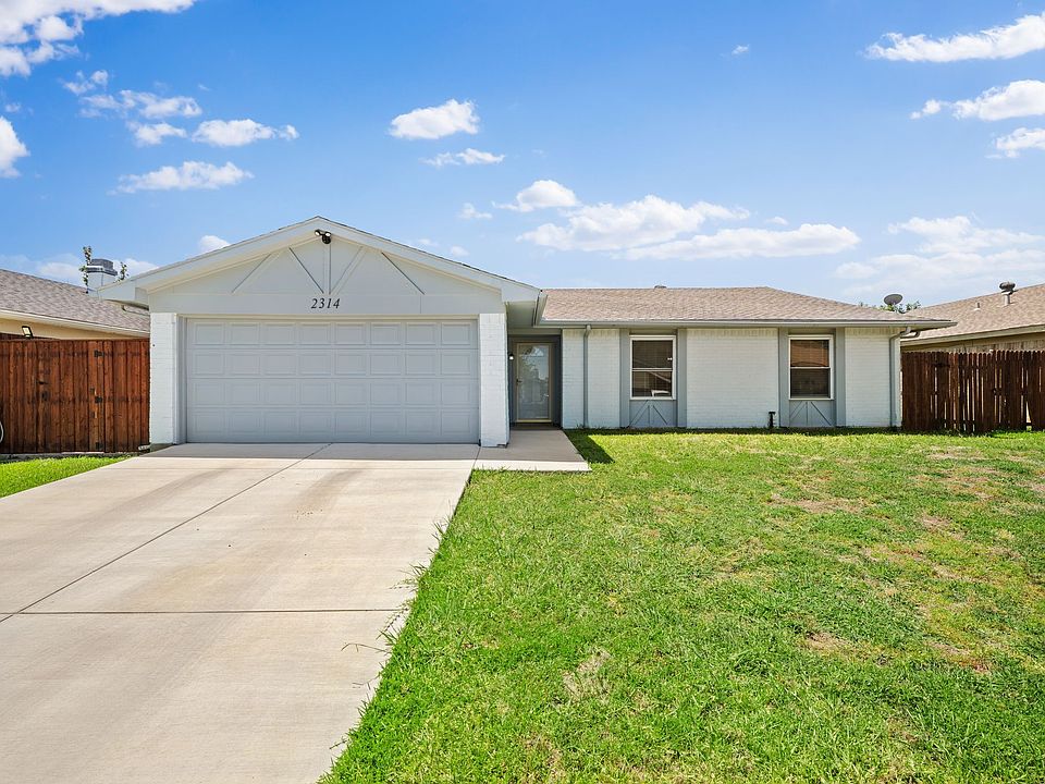 1st image of 2314 Benbrook Dr