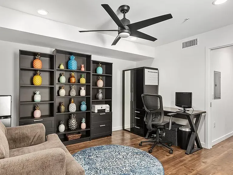 4100 Voltaire St #120 — Photo 15