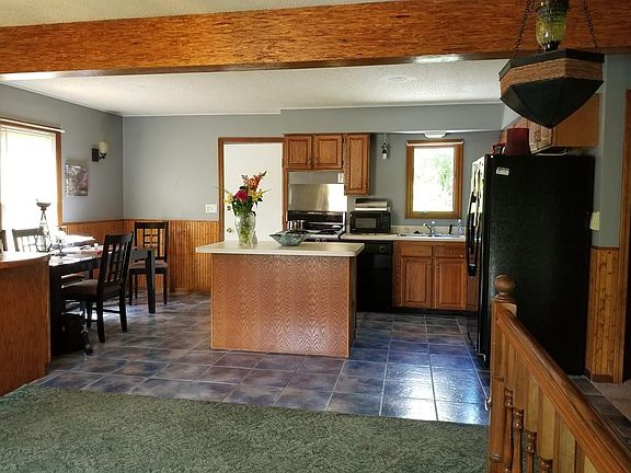 5th image of 68 Cogswell St