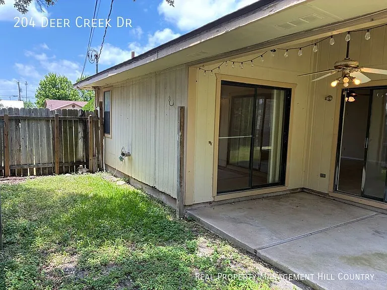 204 Deer Creek Dr — Photo 9