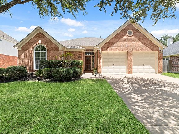 2nd image of 23714 Allingham Ln