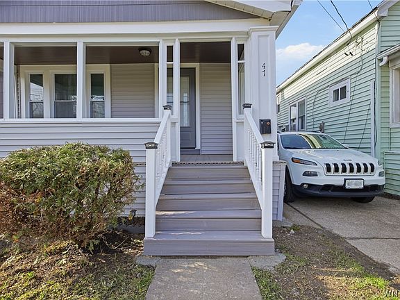 3rd image of 47 Fennimore Ave