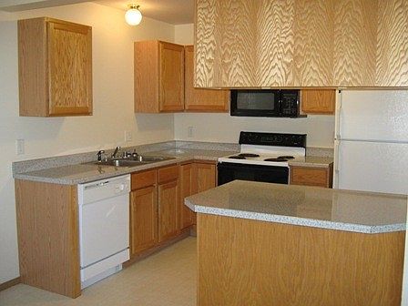 2nd image of 1211 SW Higgins Ave APT I