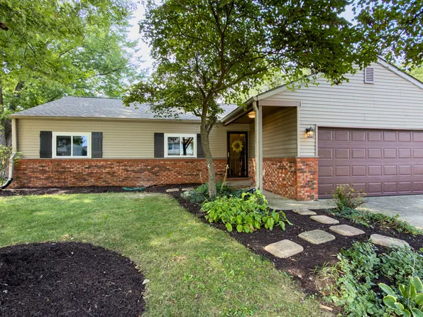 7520 Ardwell Dr, Indianapolis, IN 46237
