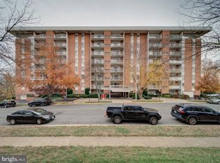 5250 Valley Forge Dr APT 315, Alexandria, VA