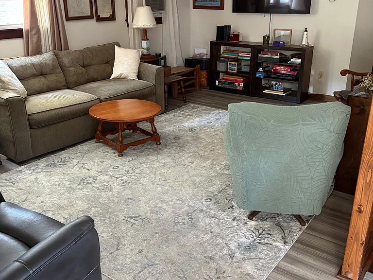 11 Oceanside Ave W — Photo 9