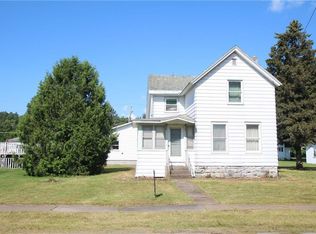 25 Anderson Ave, Deferiet, NY 13628