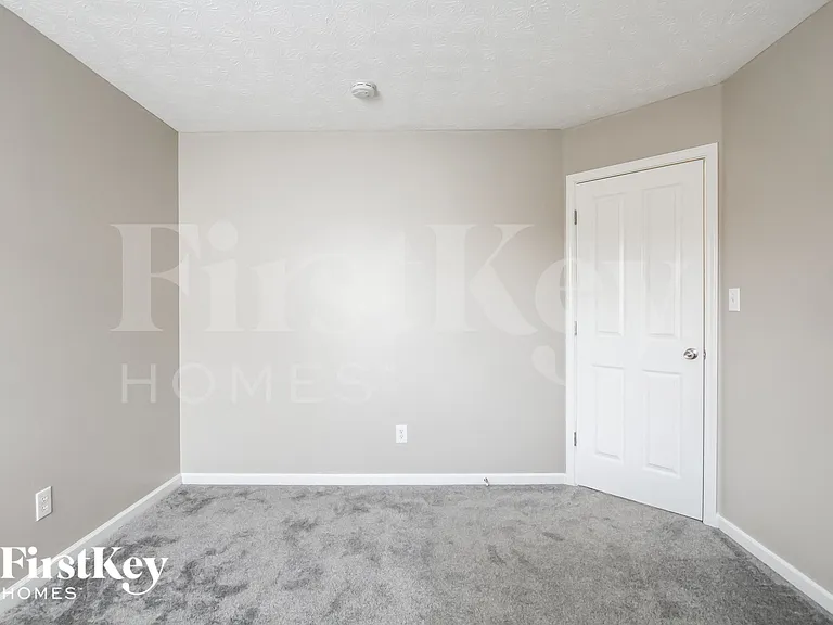1621 Orchestra Way — Photo 10