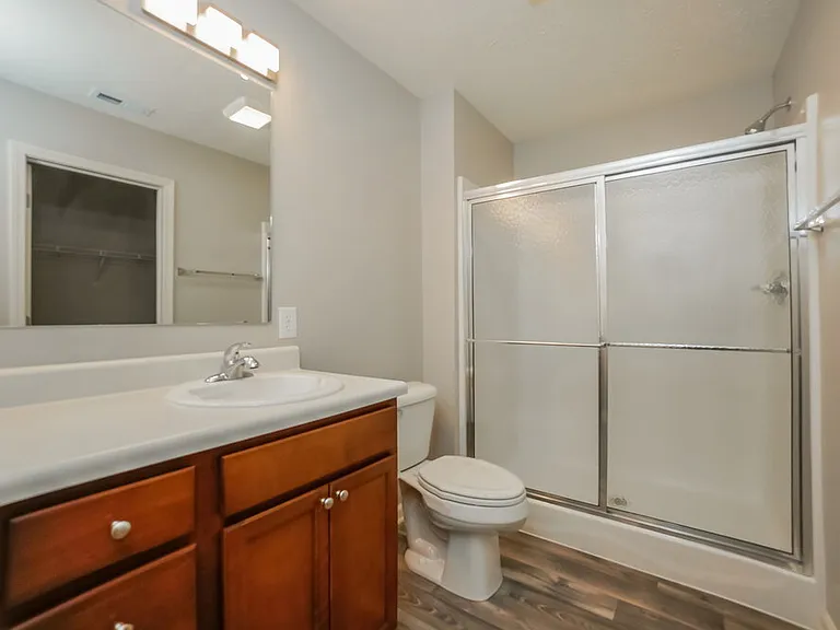 1503 Lexington Trl — Photo 11