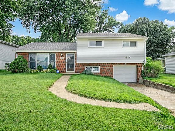 2nd image of 3608 Apple Orchard Ln