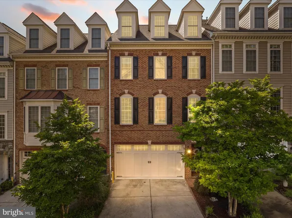 3545 Goddard Way, Alexandria, VA 22304