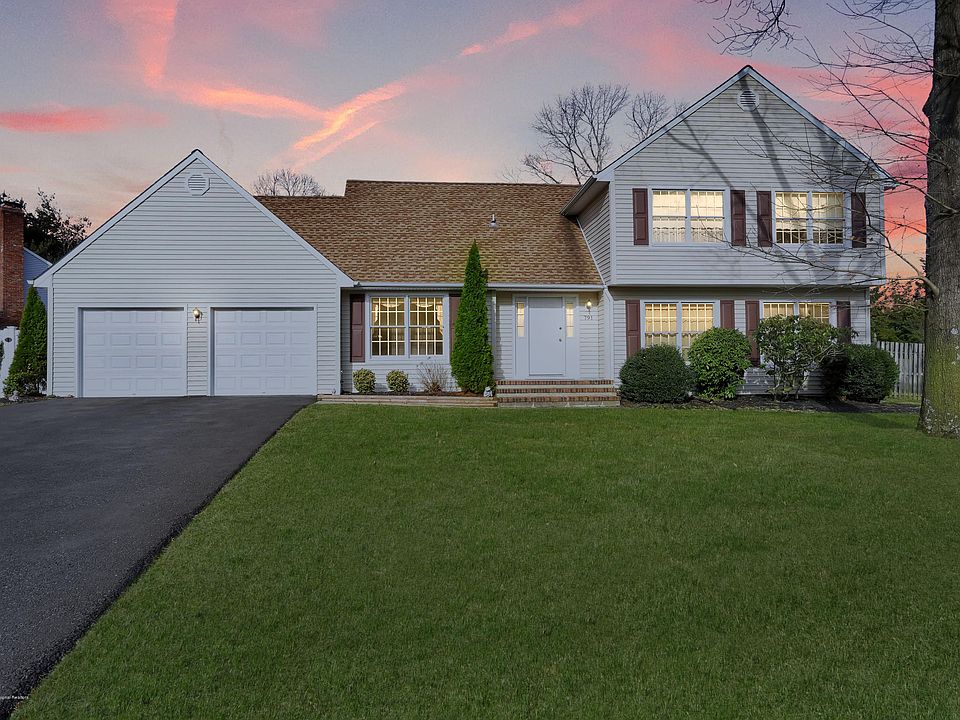 1st image of 791 High Meadow Dr