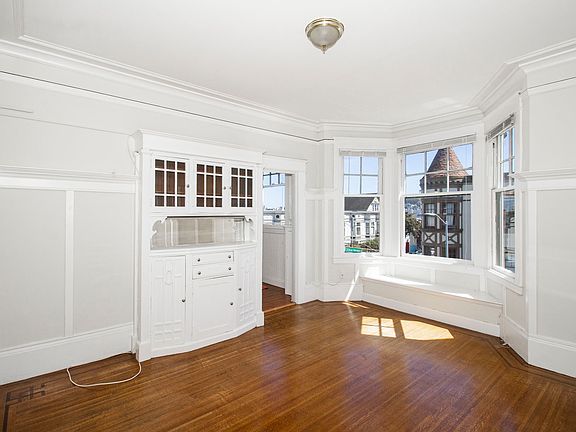 2nd image of 3410 22nd St APT 6