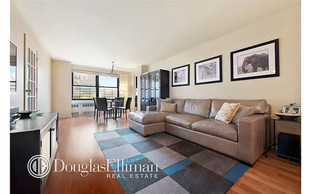 Sold by Douglas Elliman | media 23