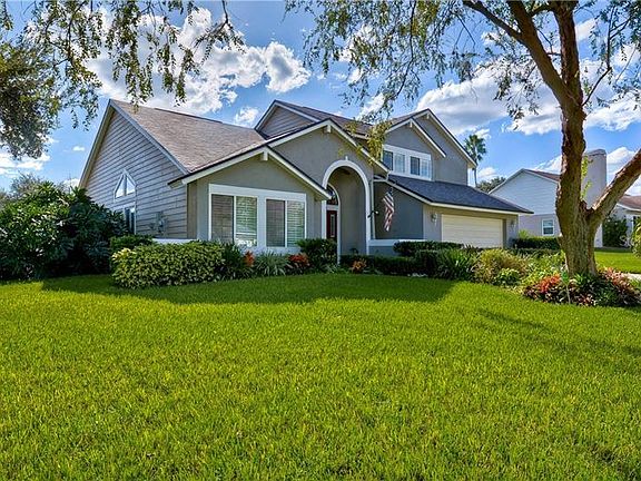 2nd image of 2718 Buckhorn Oaks Dr