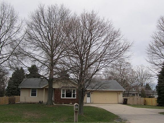 2nd image of 11011 James St