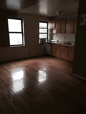Rented by 518 9th Ave LLC | media 14