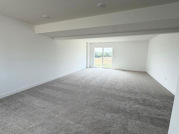 2nd image of 1829 Lincoln Ave