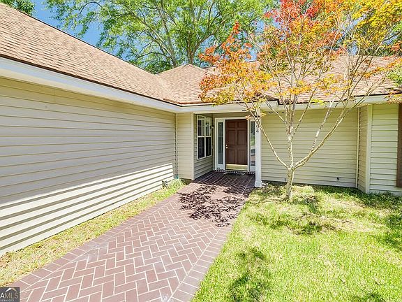 3rd image of 494 Teal Lake Dr