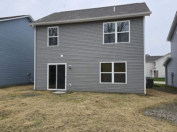4th image of 3049 Lennon Ln