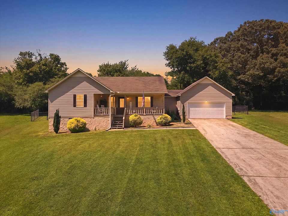 1st image of 228 Kassidy Dr